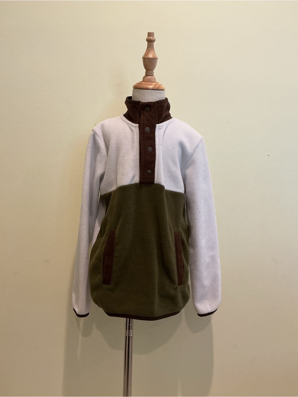 Gymboree White, Olive Green & Brown Fleece Pullover Hoodie